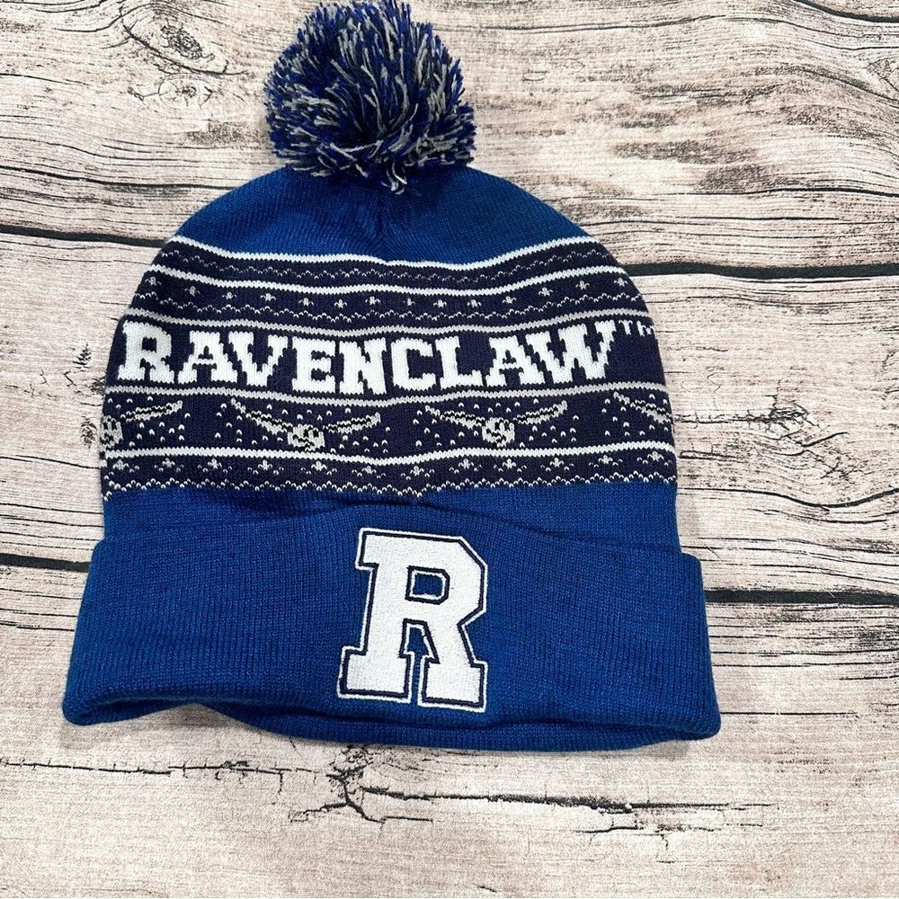 Women’s Blue and Black Harry Potter Ravenclaw Beanie With Pom Pom OSFM